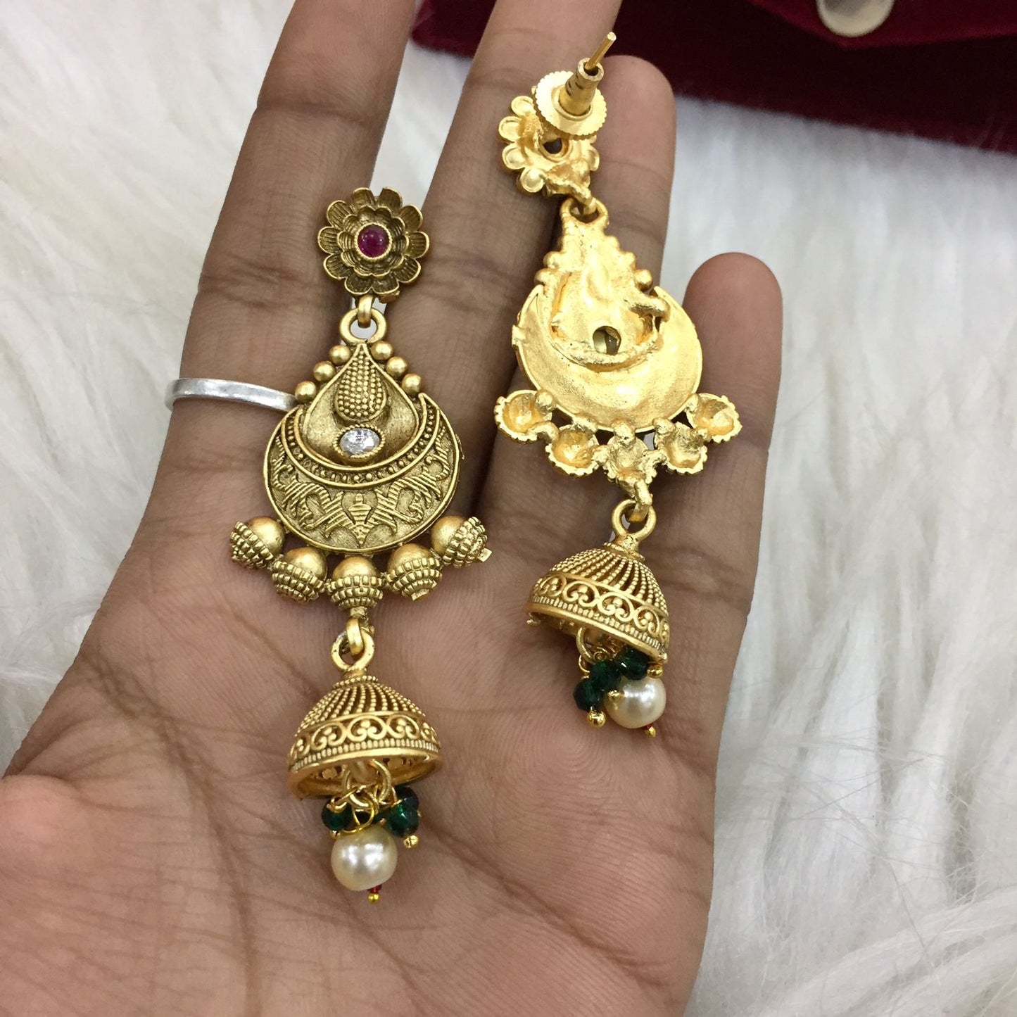 Antique Necklace Sets 5885898