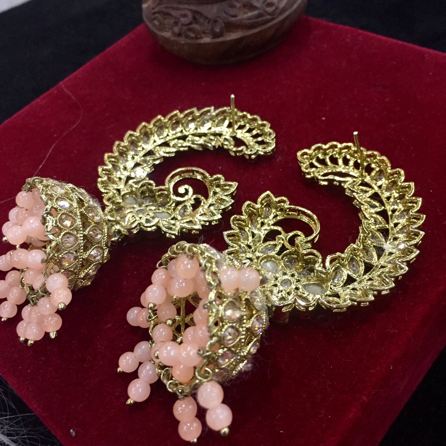 Antique Earrings 565444