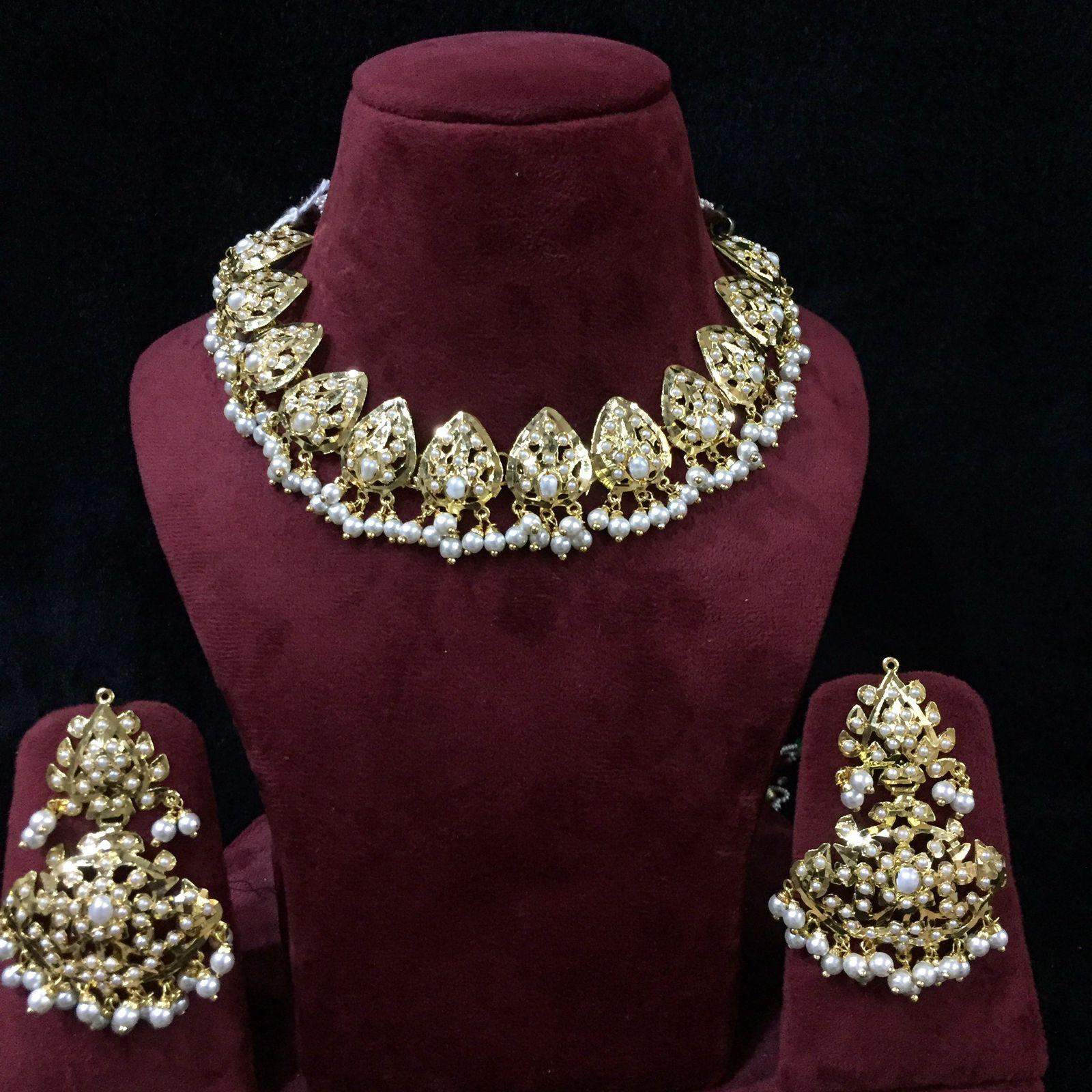 Jadau Necklace Set 524210 - Vijay & Sons