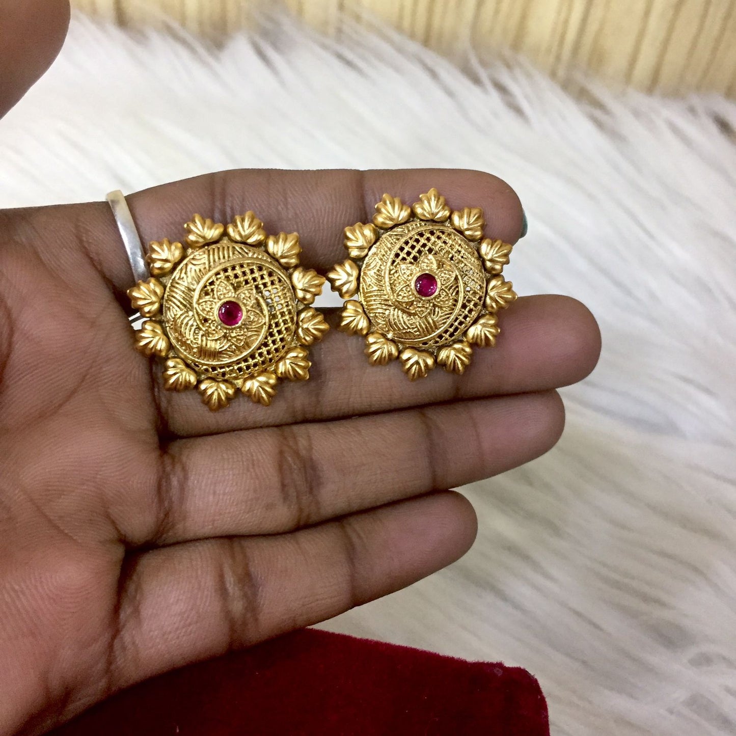 Antique Earrings 5841