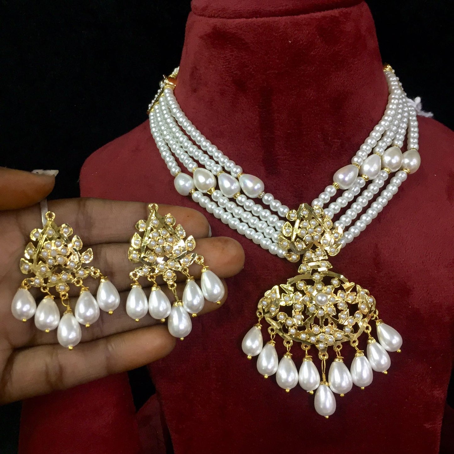 Jadau Necklace Sets 678678