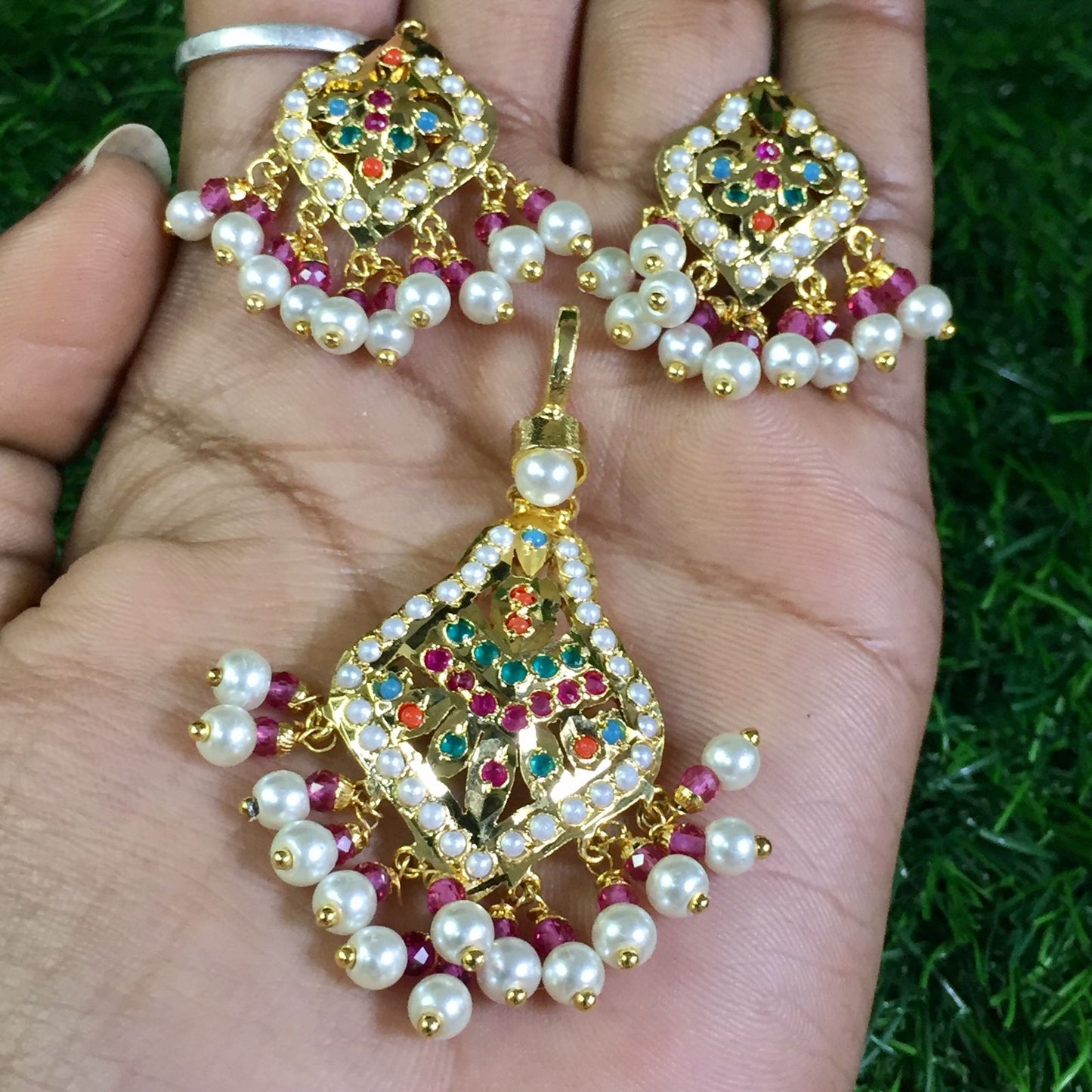 Jadau pendant set 785935