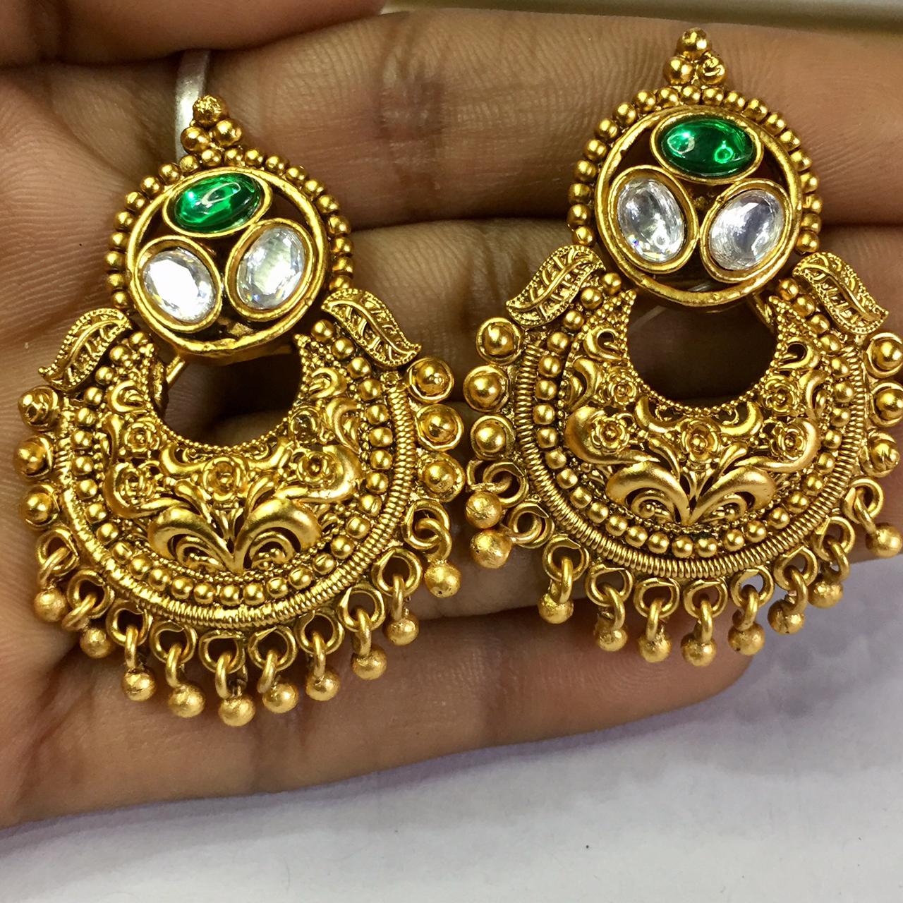 Antique Earrings 45444