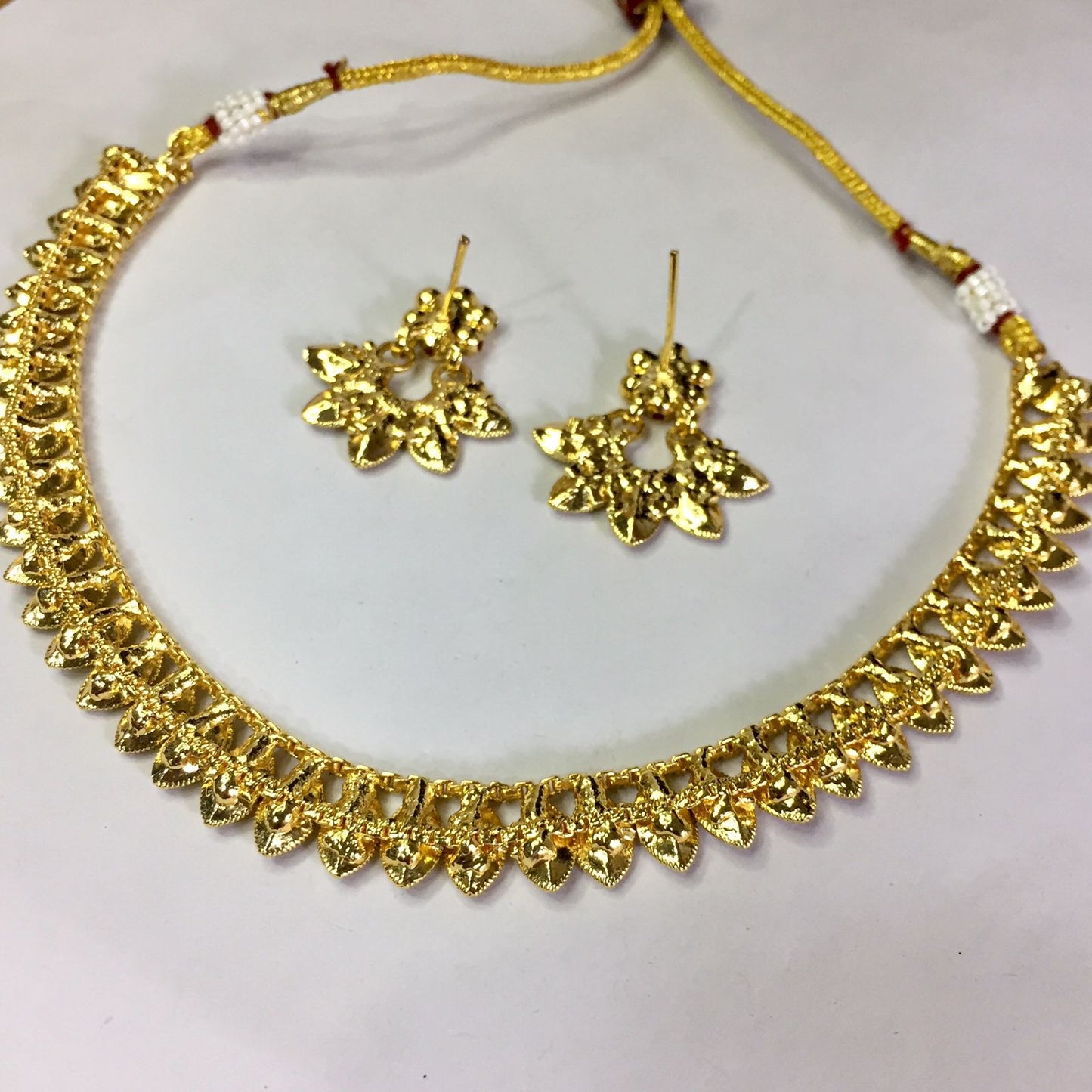 Antique Necklace Set 576456