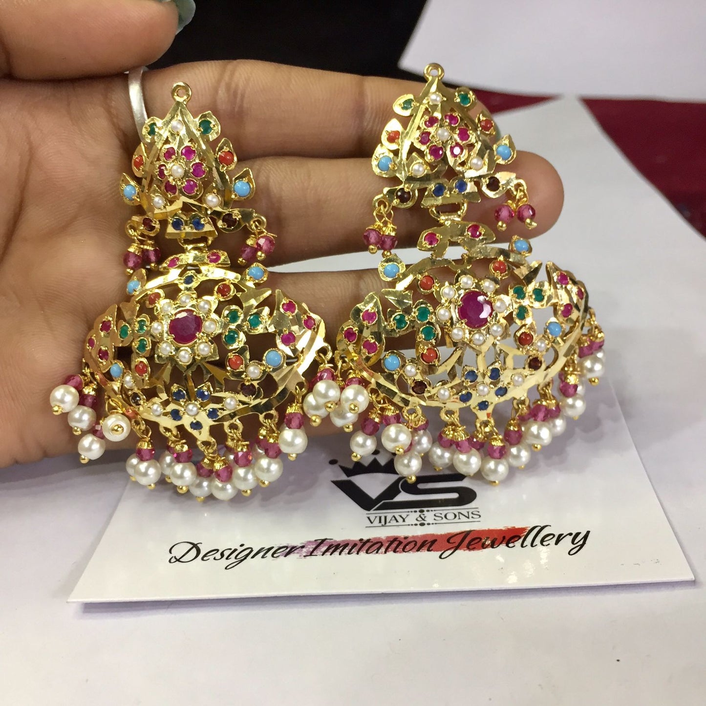 Jadau Earrings 445545