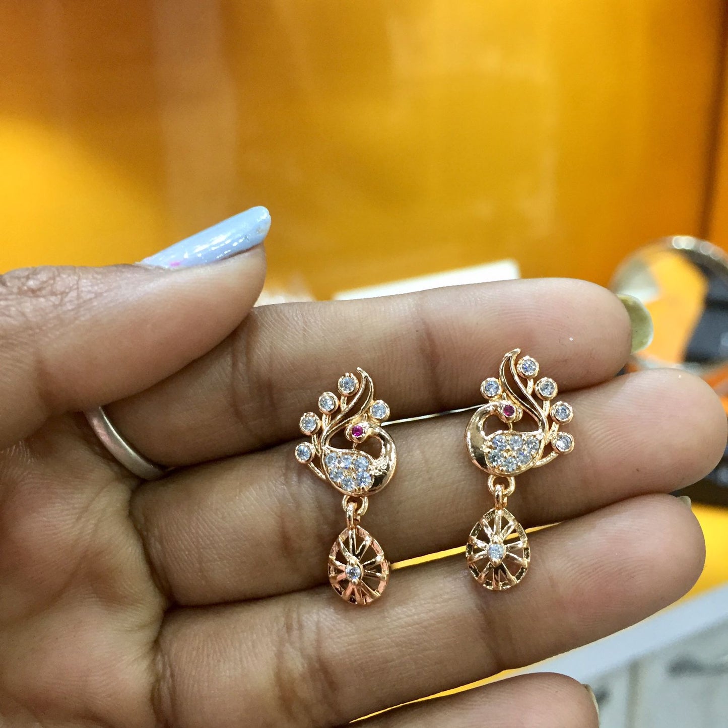 Zircon Earrings 545646