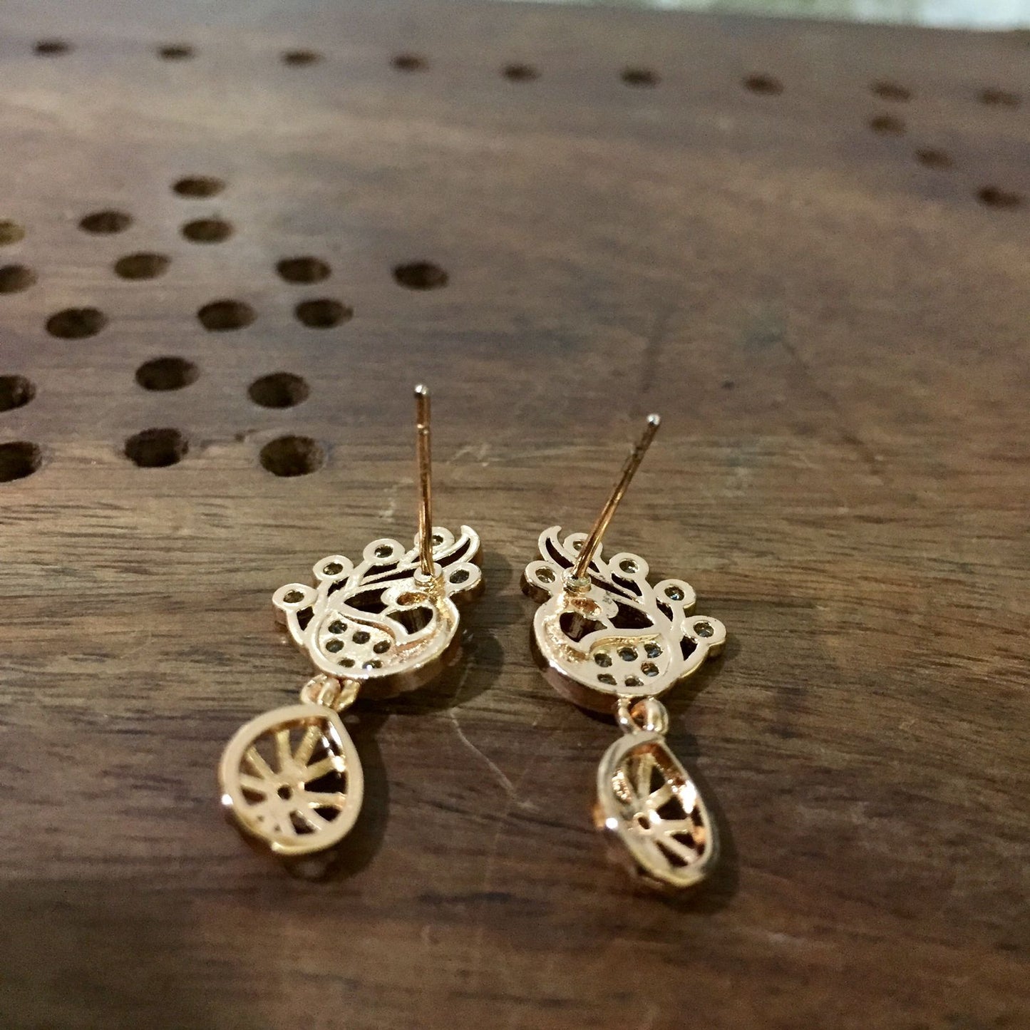 Zircon Earrings 545646