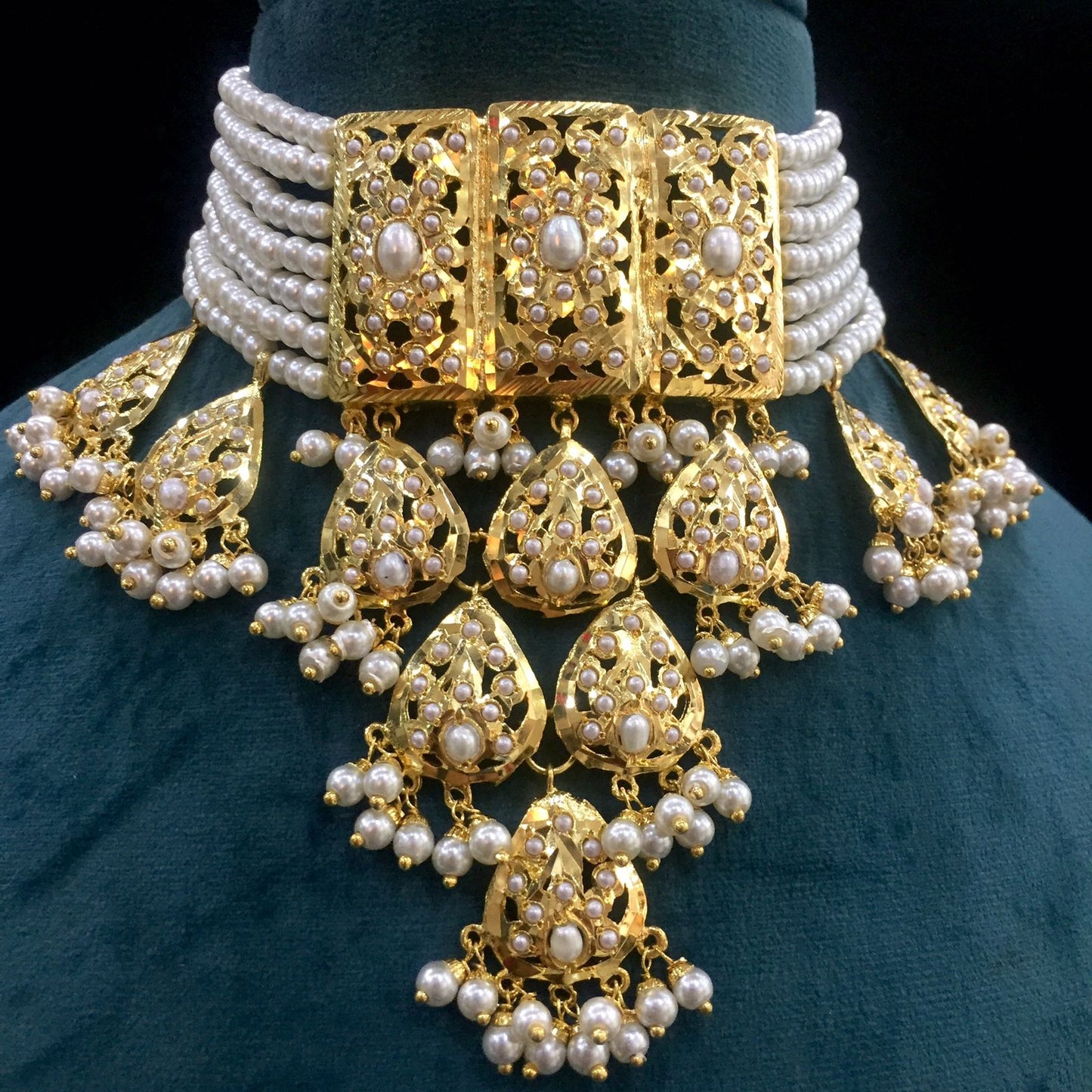 Jadau necklace 6272772