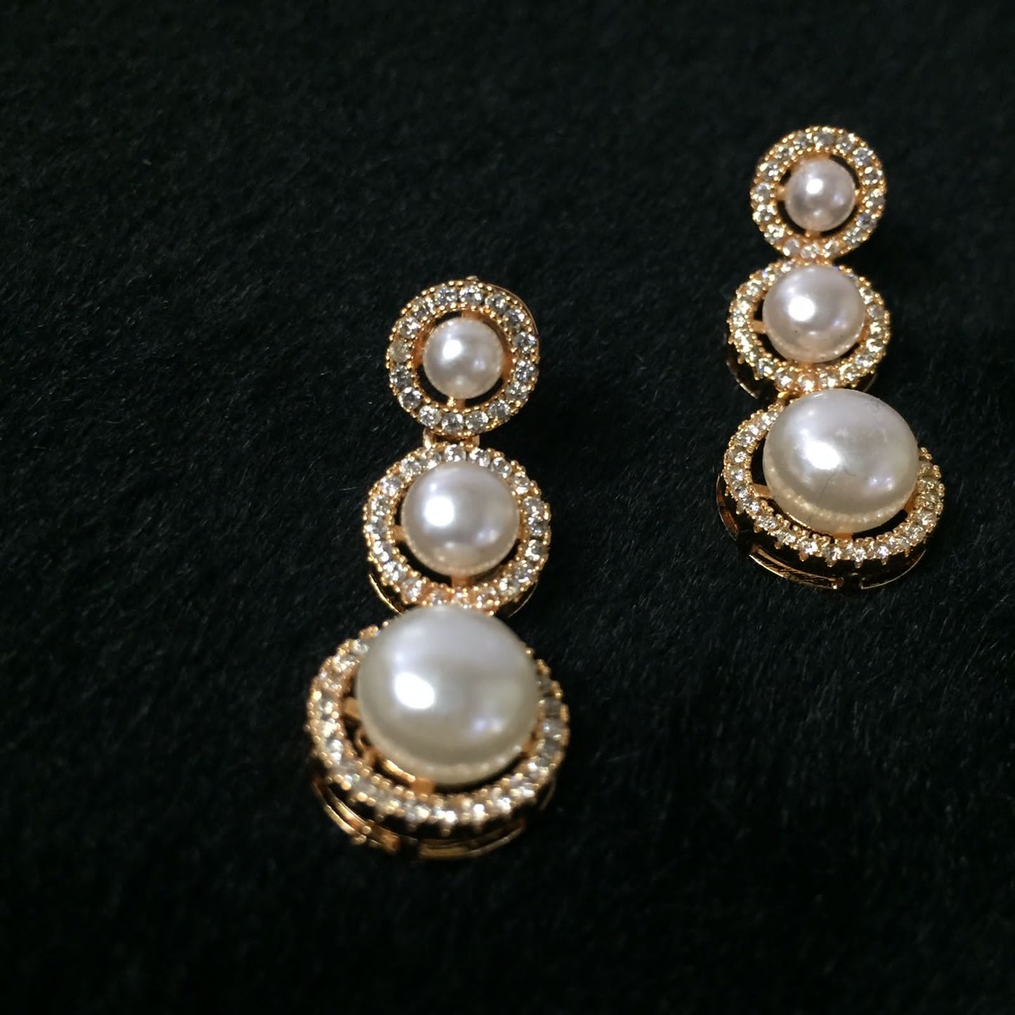 Zircon Earrings 456545