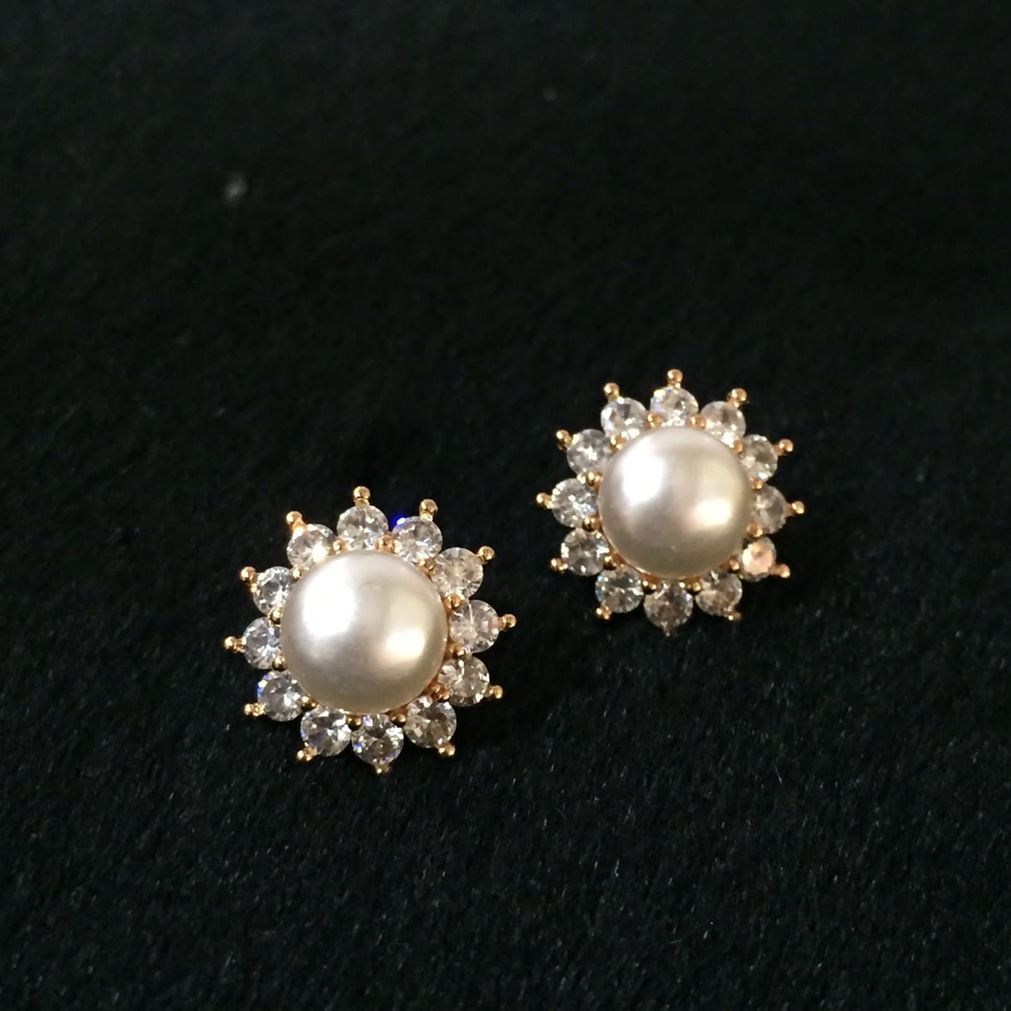 Zircon Earrings 453455