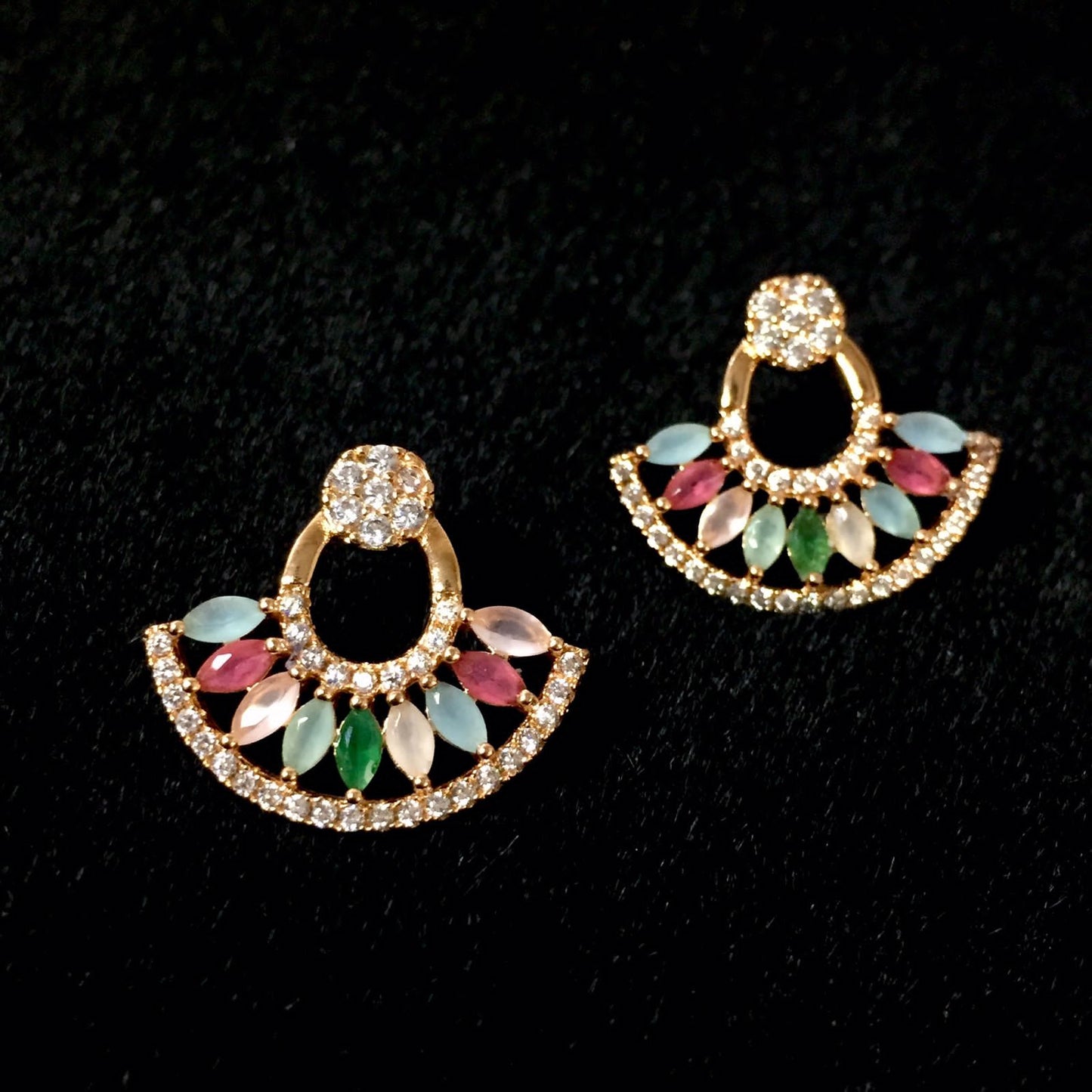 Zircon Earrings 466556