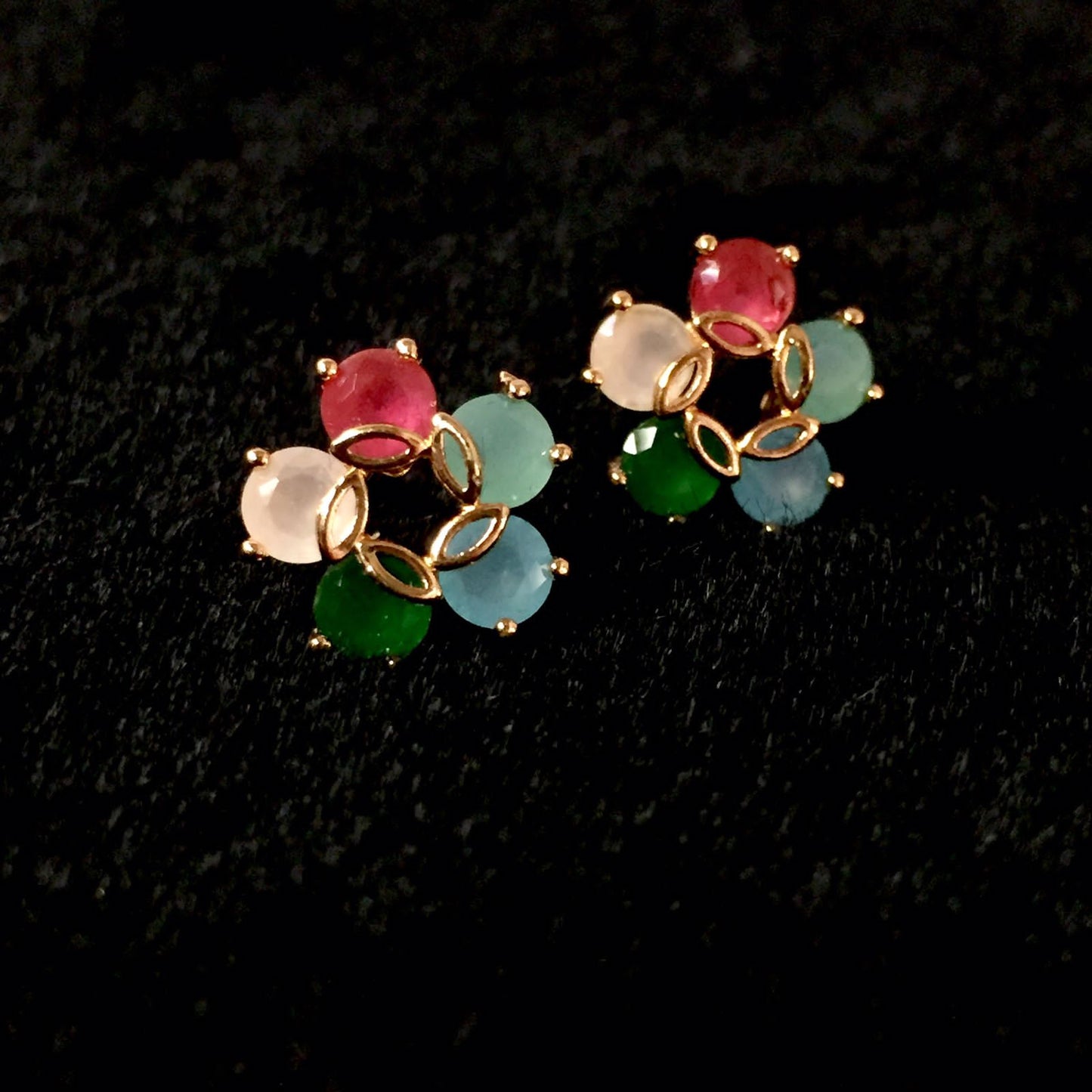 Zircon Earrings 626536