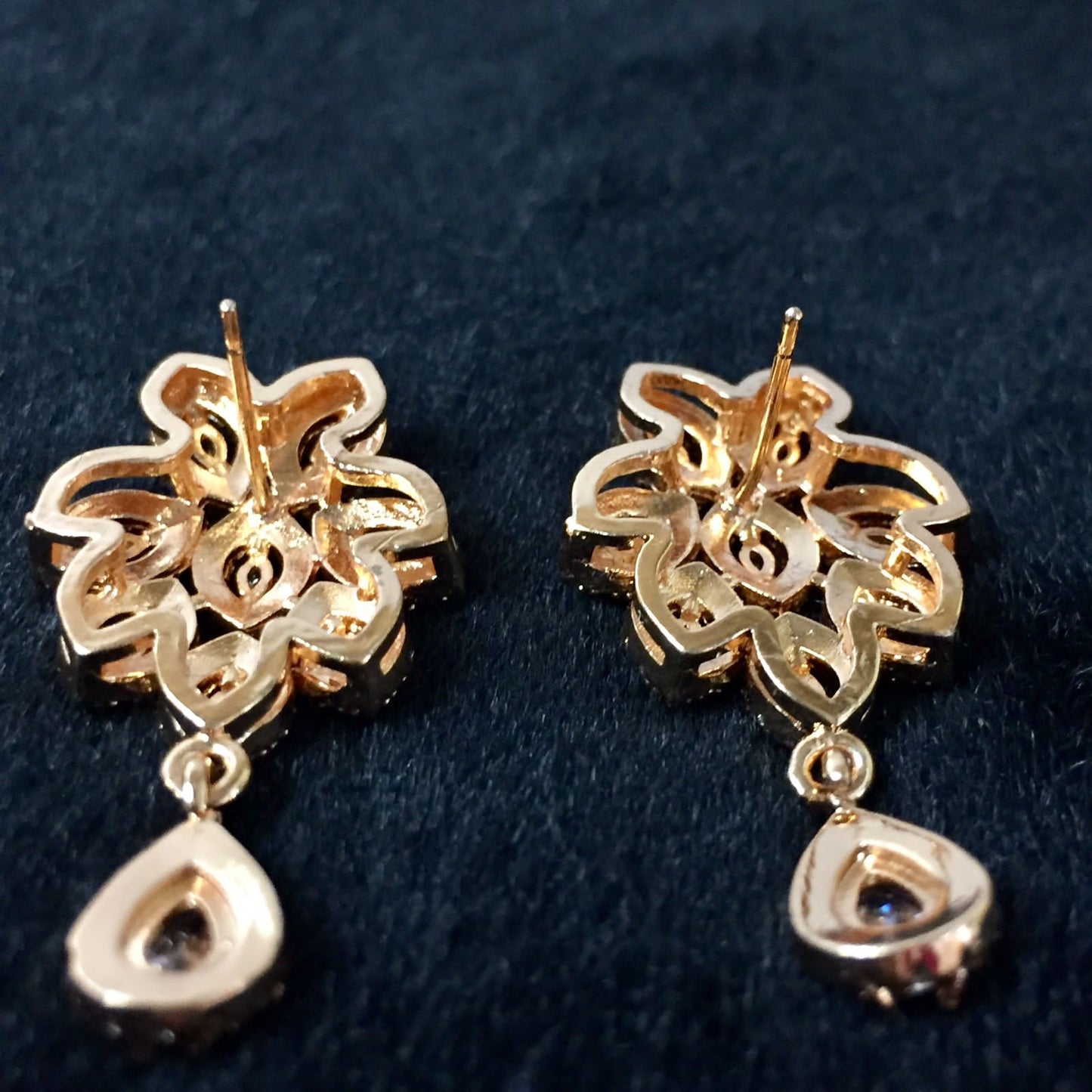 Zircon Earrings 35556