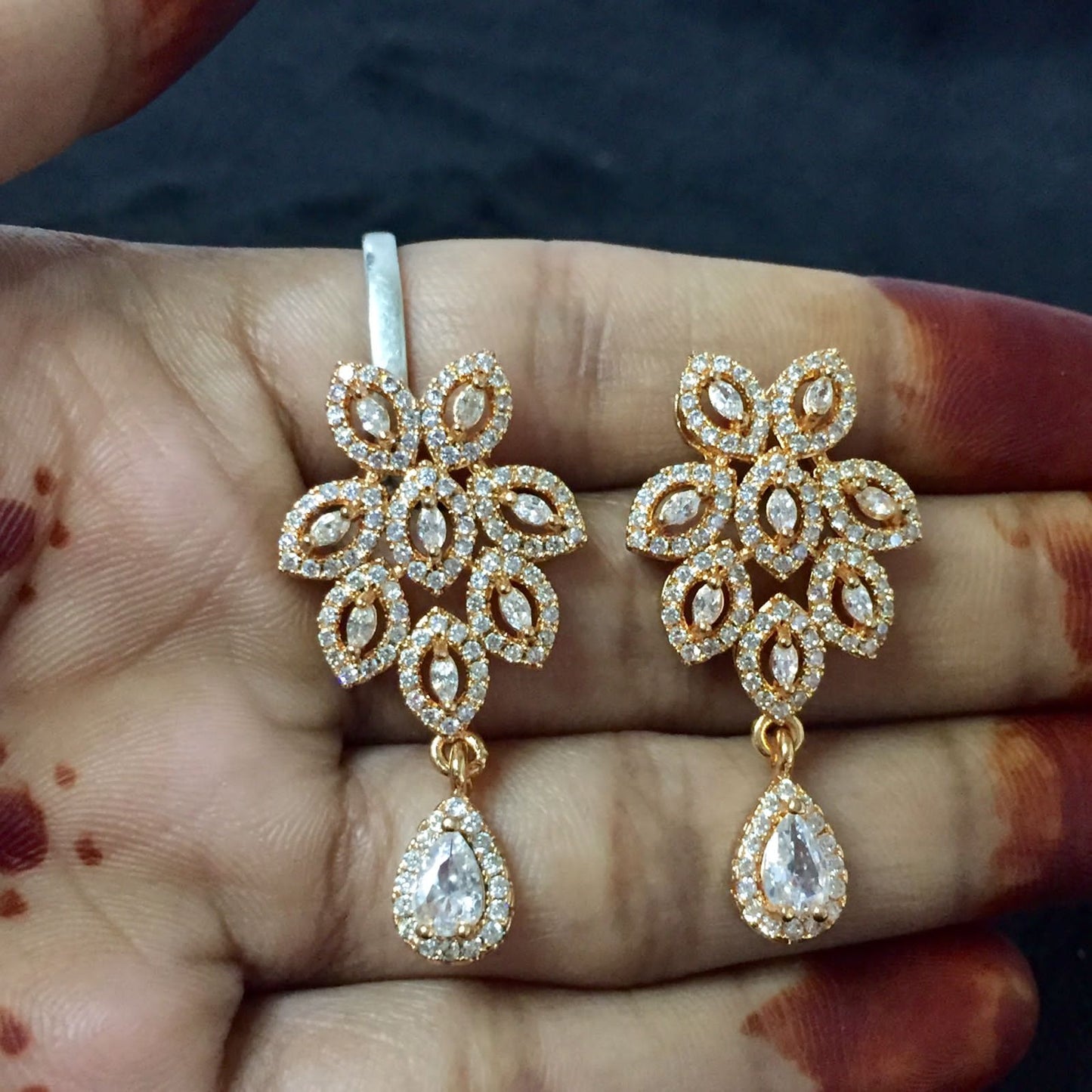 Zircon Earrings 35556