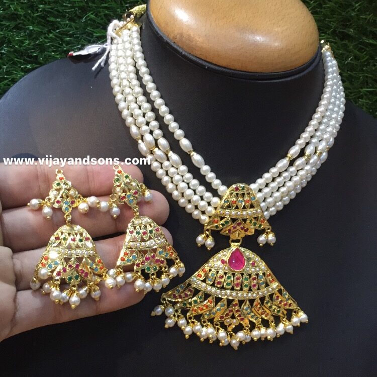Jadau Necklace set