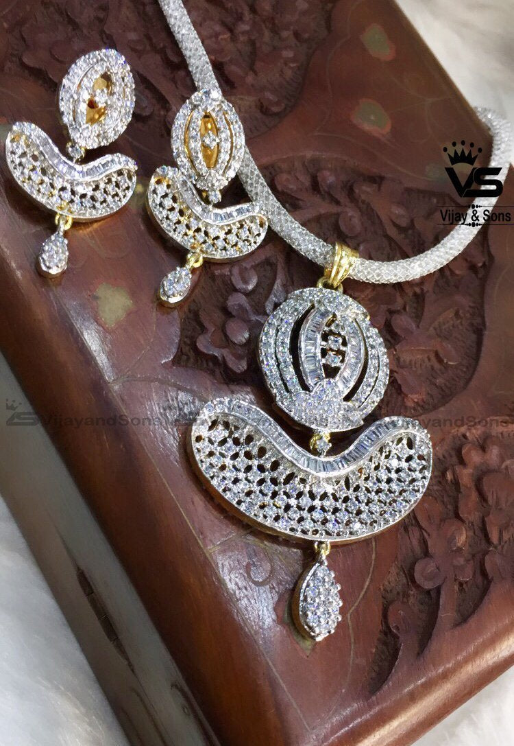 pendent set for girls freeshipping - Vijay & Sons