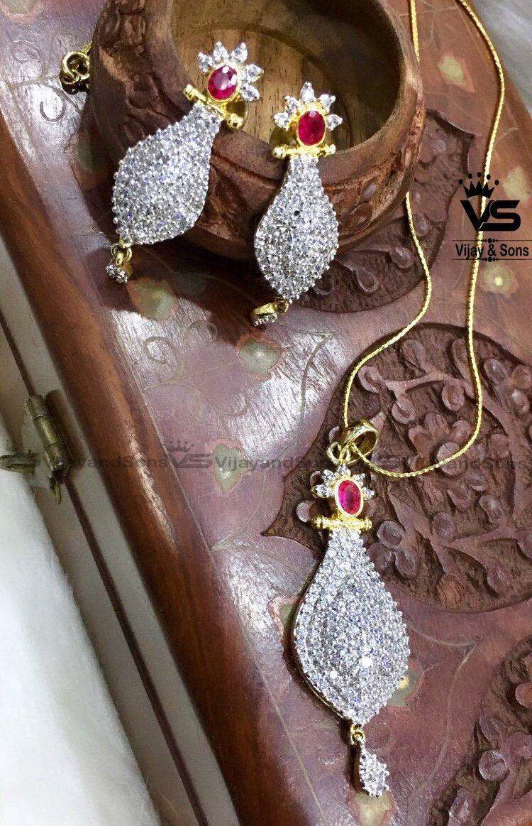 quality petal green stone pendant set - Vijay & Sons