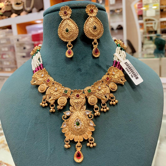 Antique Necklace Set 30393