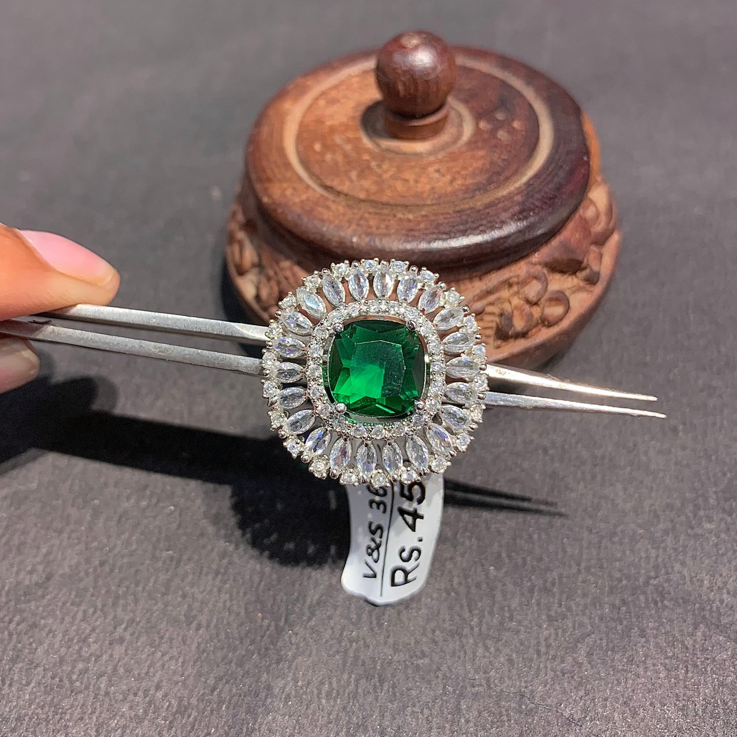 American Diamond Ring 5265675665