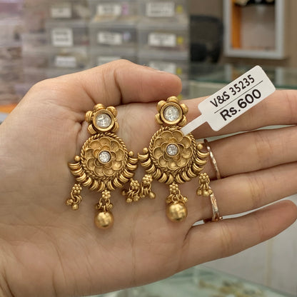 Antique earrings 4566