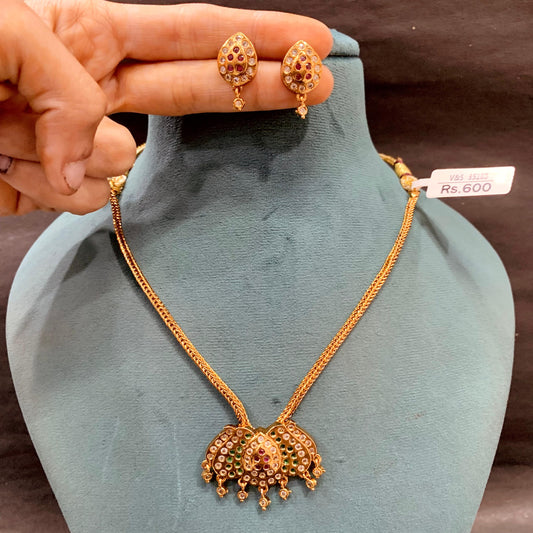 Antique Necklace Sets 52626