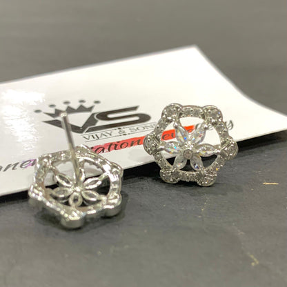 Diamond Earrings 3676563