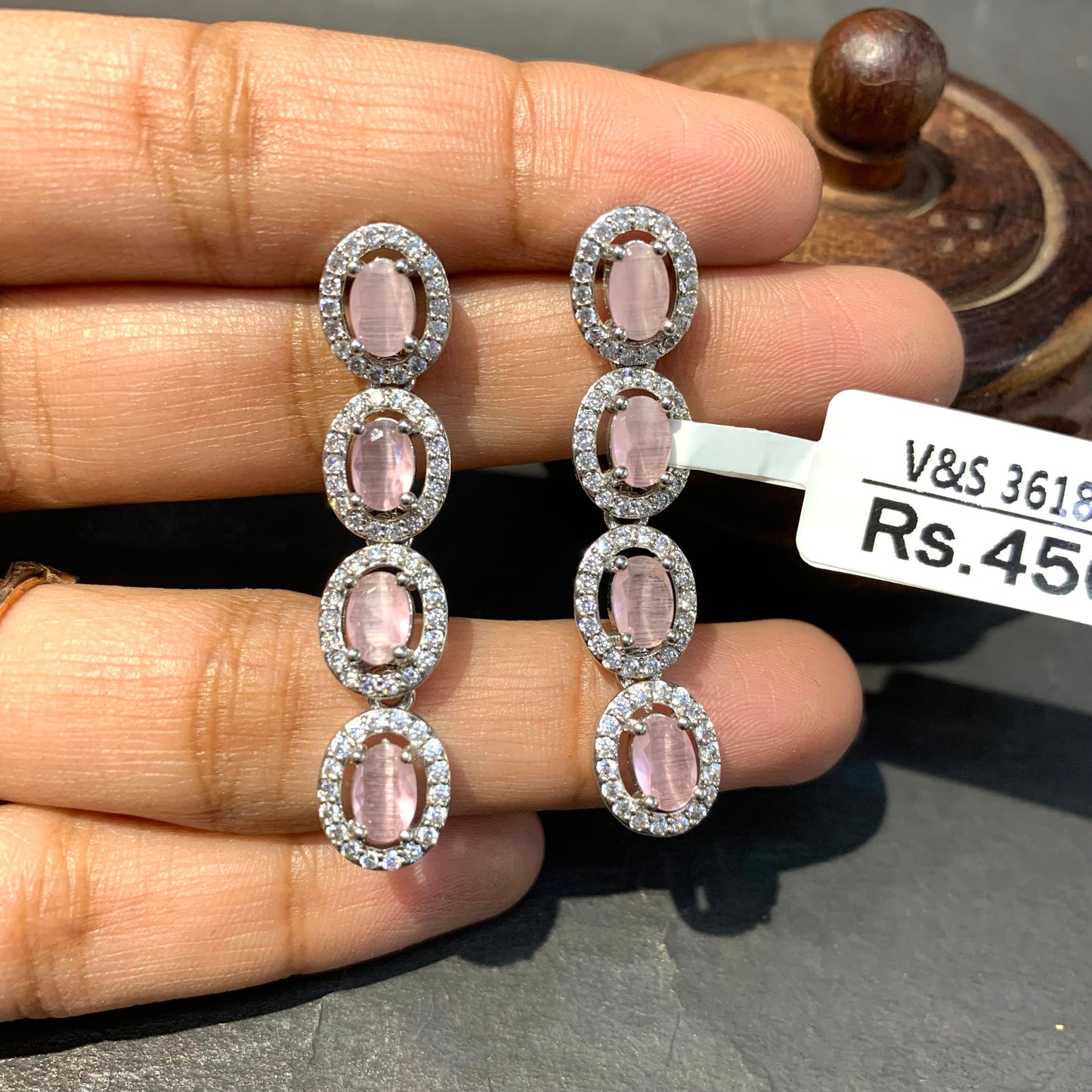 Zircon Earrings 523677