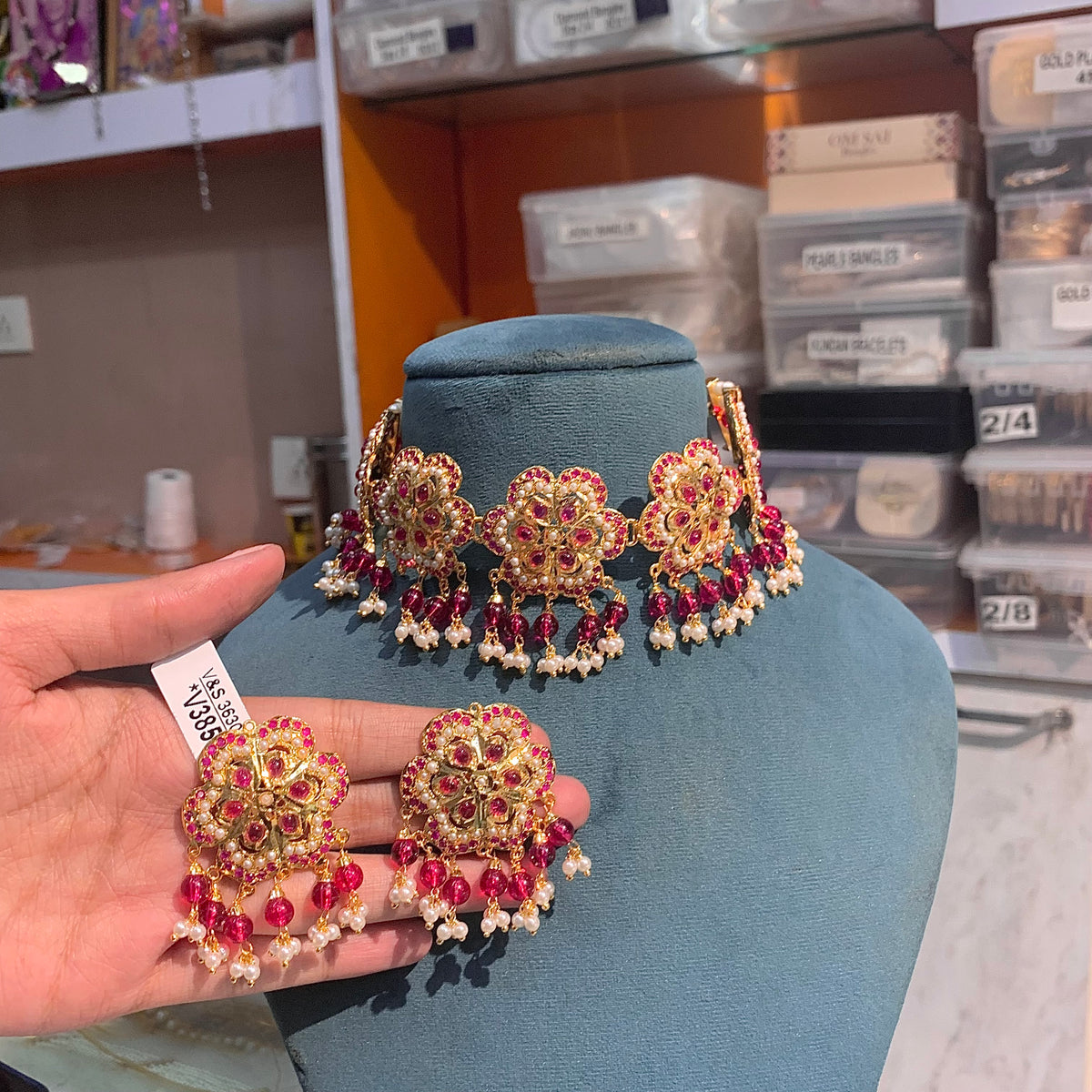 Jadau Necklaces Set 645576556