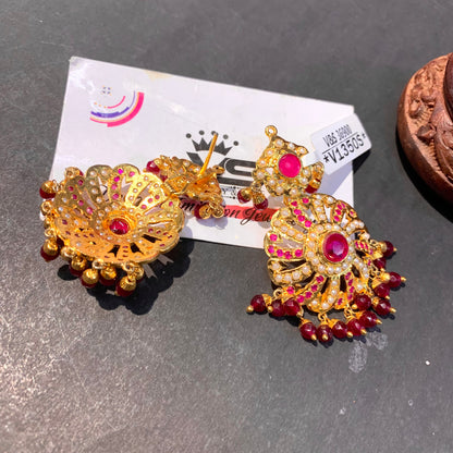 Jadau Earrings 425567