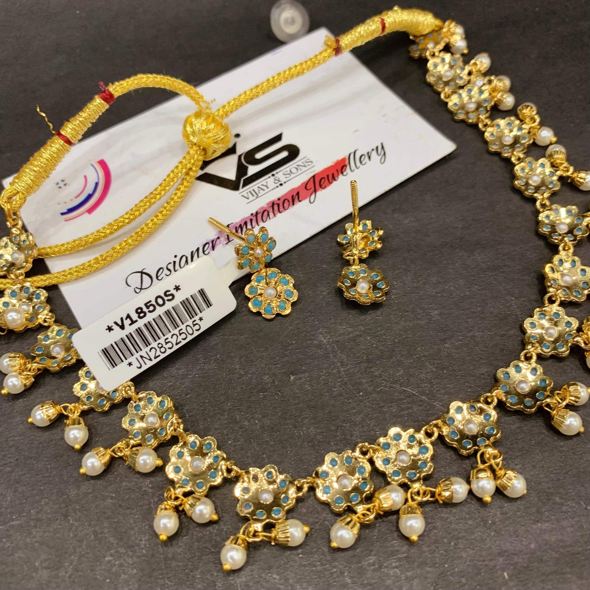 Jadau Necklace Set 947391 - Vijay & Sons