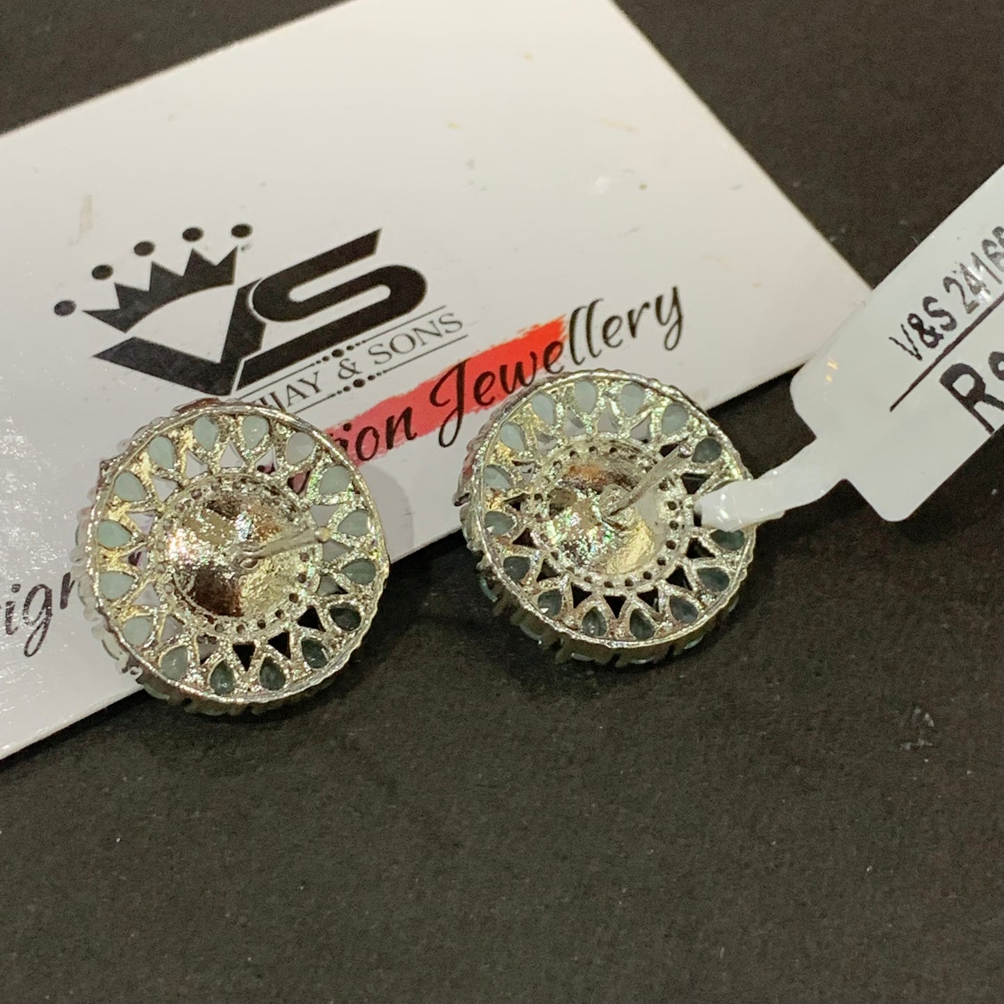 Zircon Earrings 67755