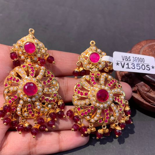 Jadau Earrings 425567