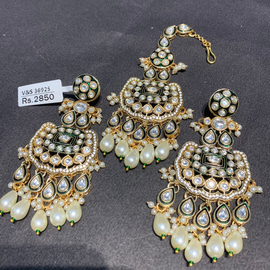 Kundan Earrings 3577677