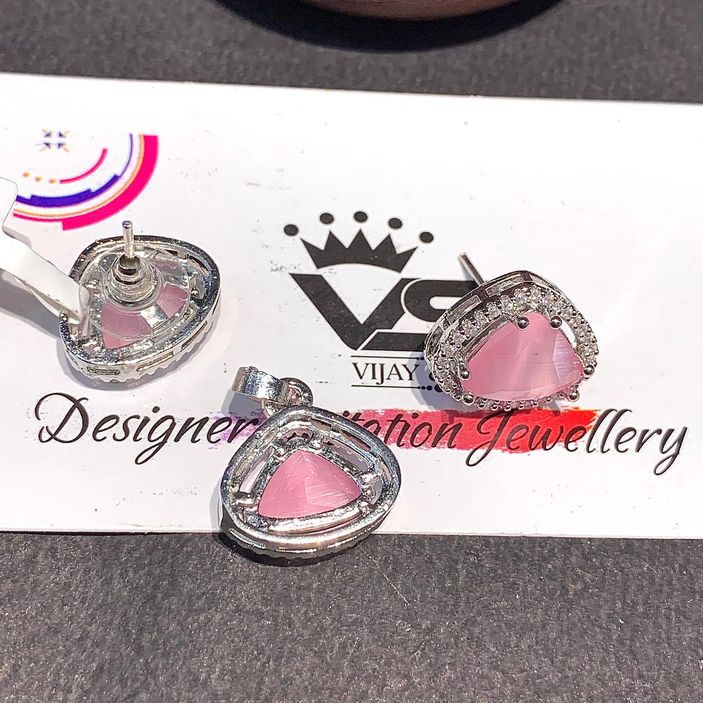 Zircon Pendant set 563565