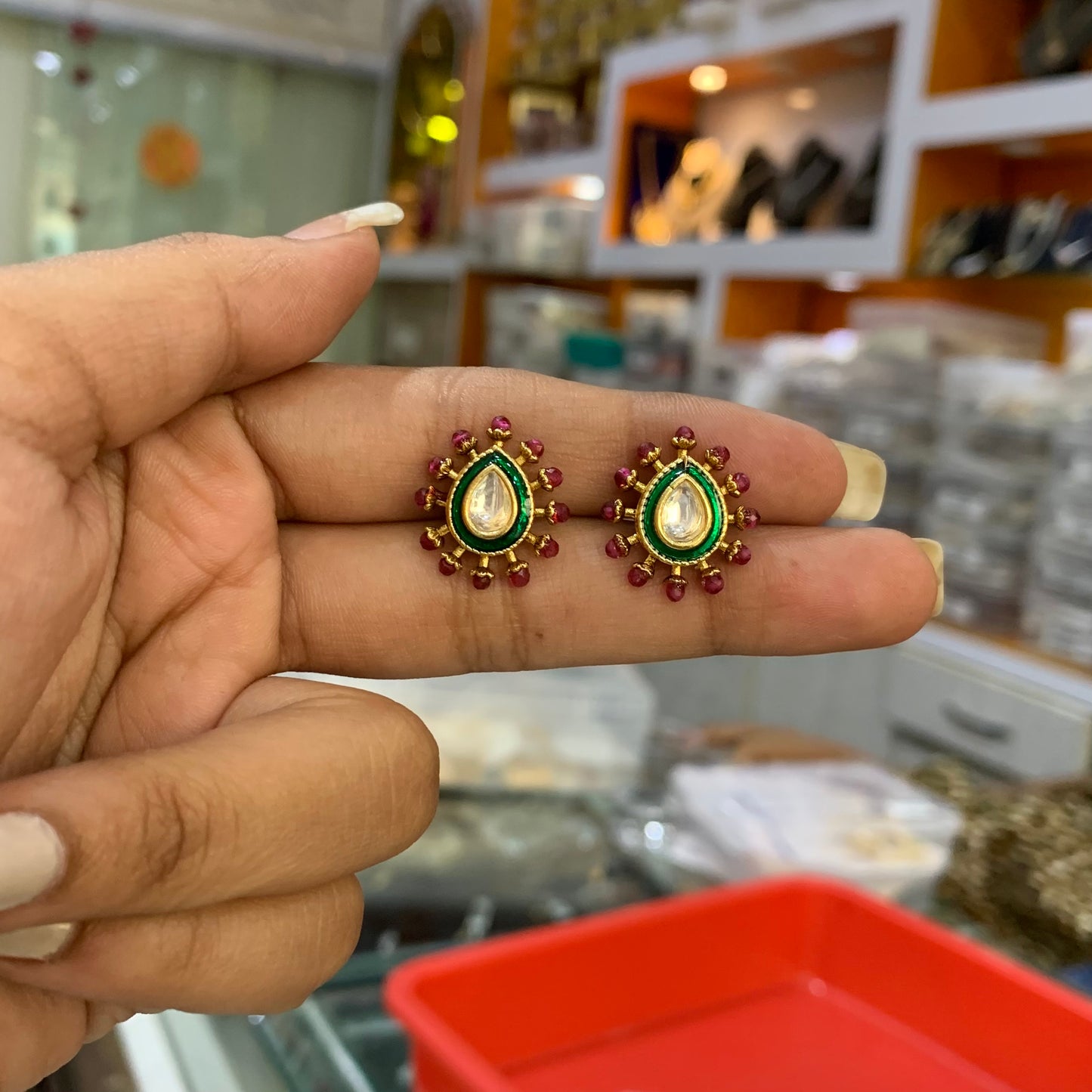 Kundan Topas / Studs 5766