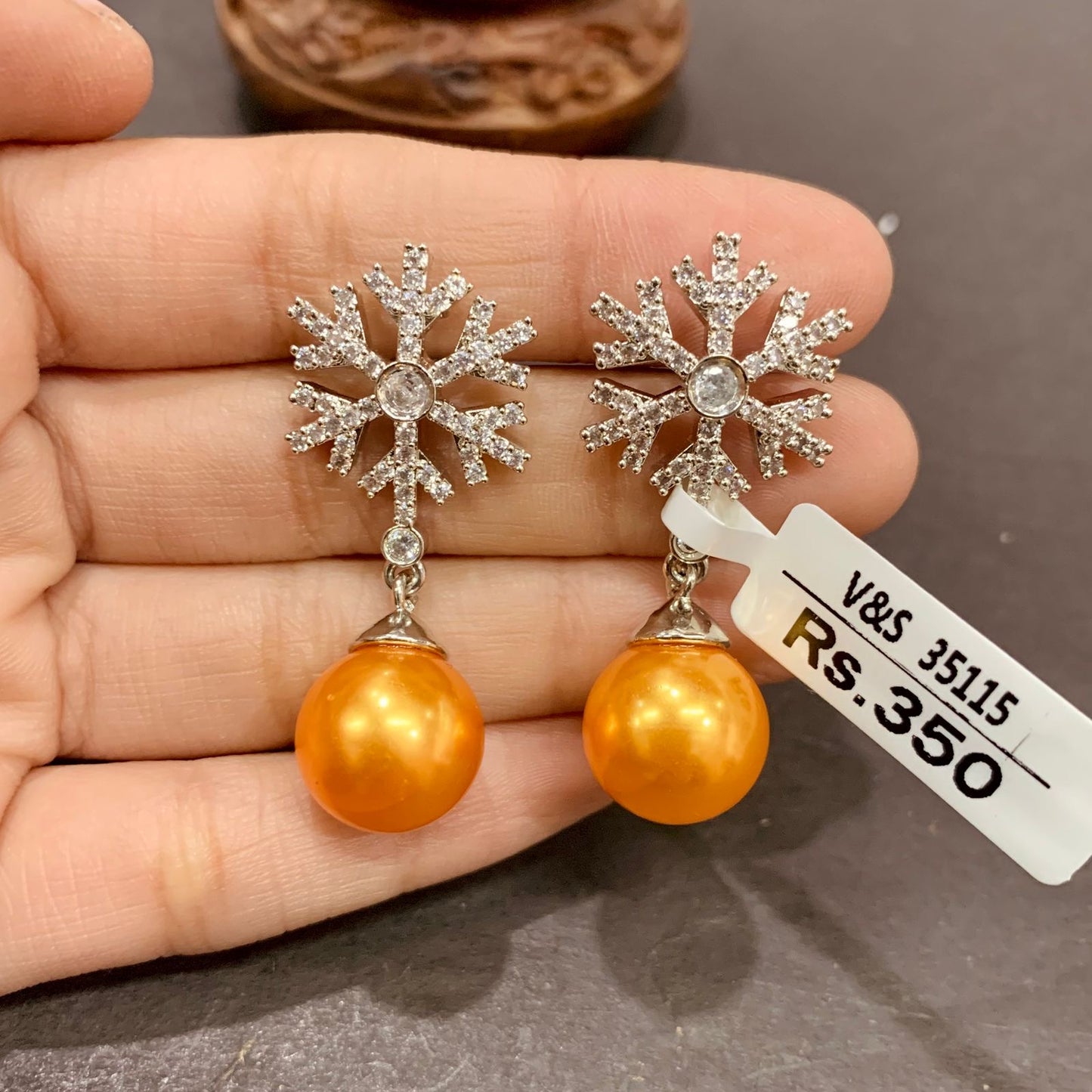 Diamond Earrings 69383