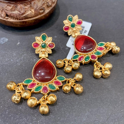 Antique earrings 8373