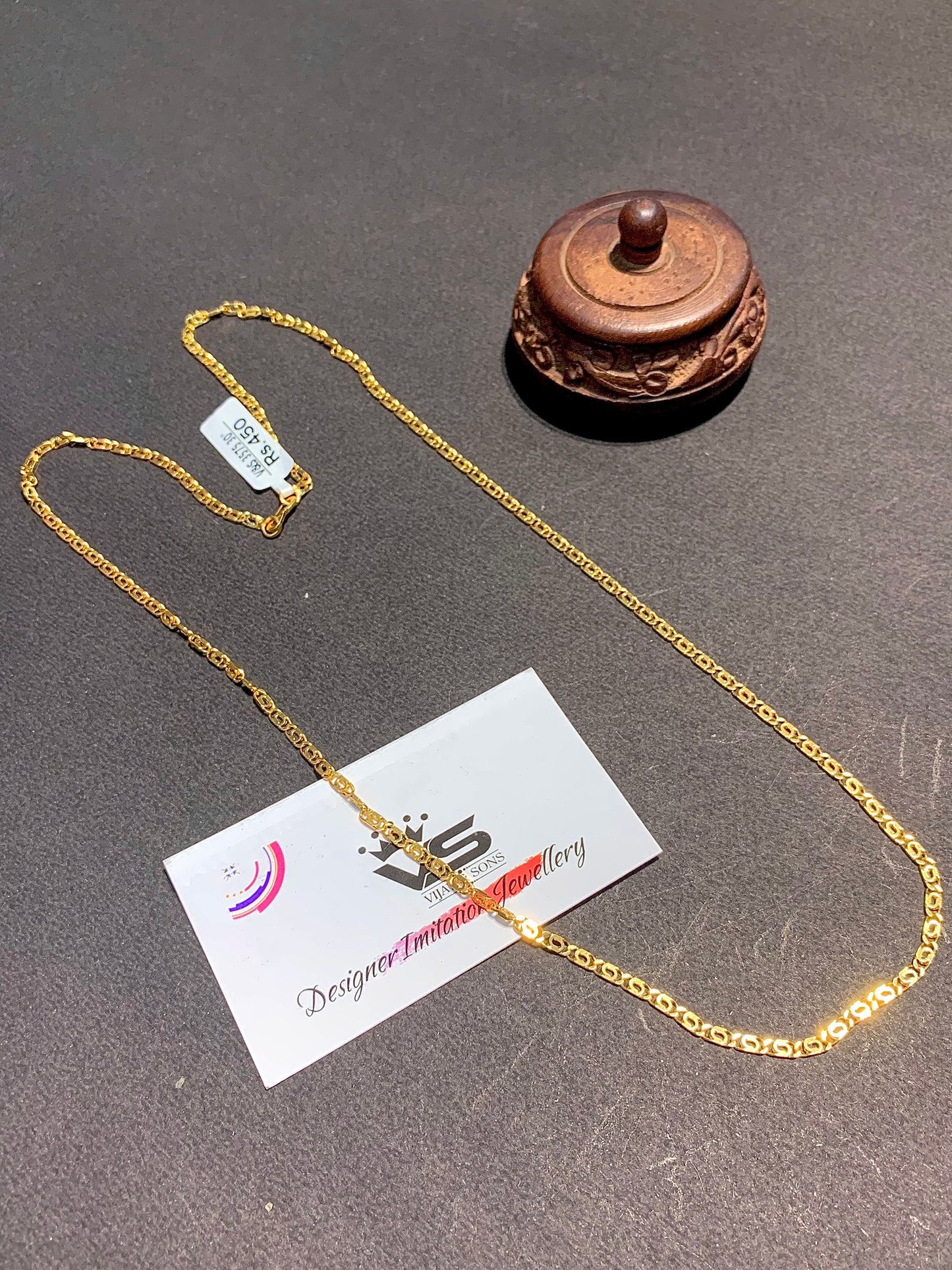 Golden Chain 463444