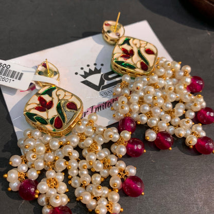 Kundan Earrings 424556