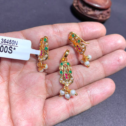 Jadau Pendant Set 4676667
