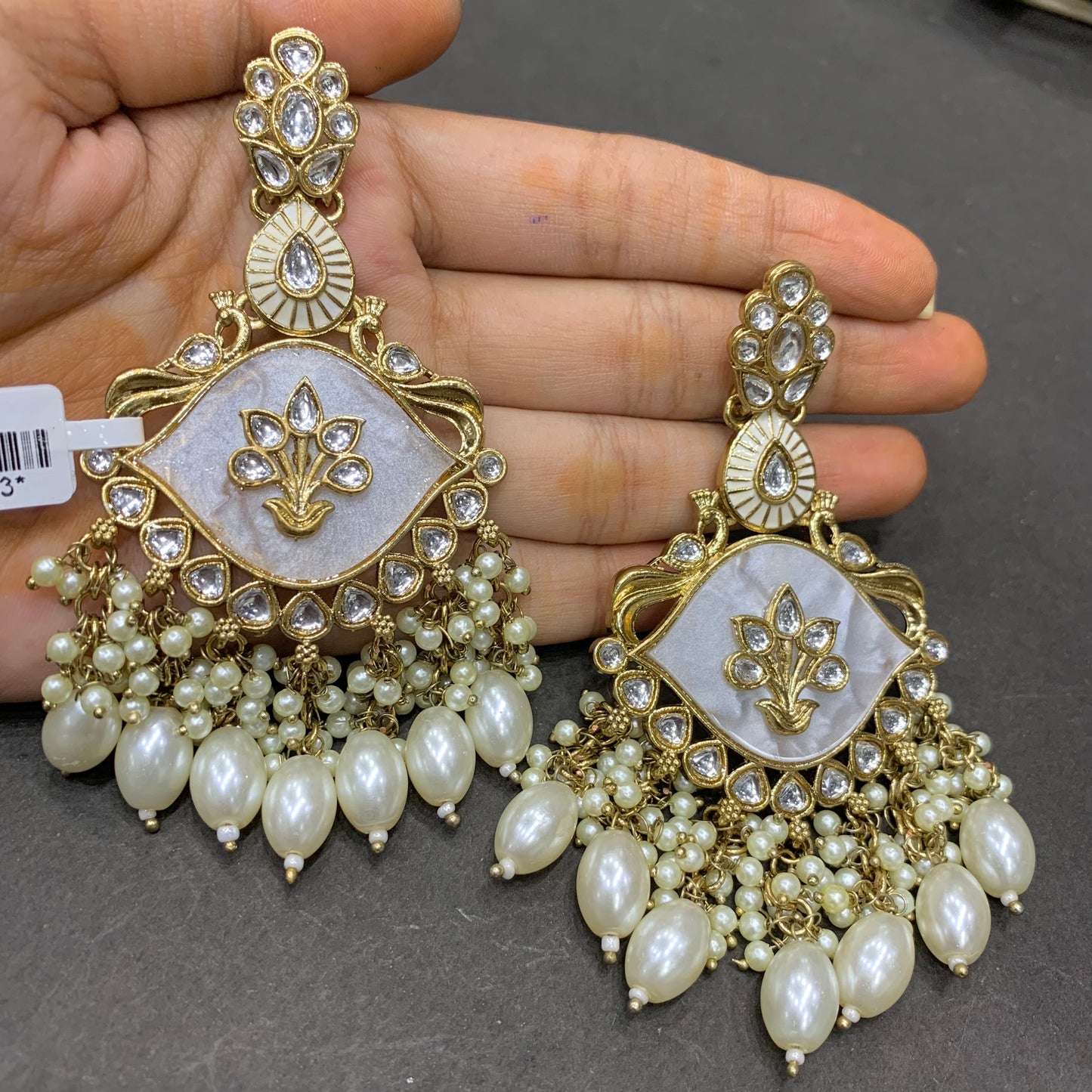 Kundan earrings 8776555