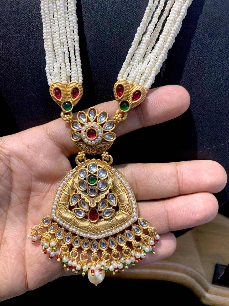 Antique Necklace Set 43526