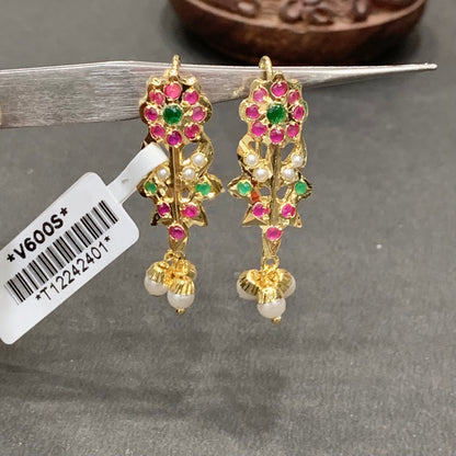 Jadau Stud Earrings 204810