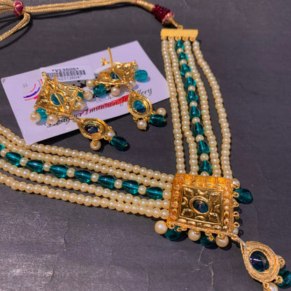 Jadau Necklaces 535555