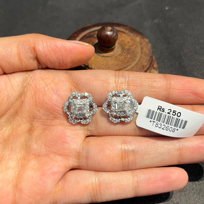 Zircon Earrings 740744