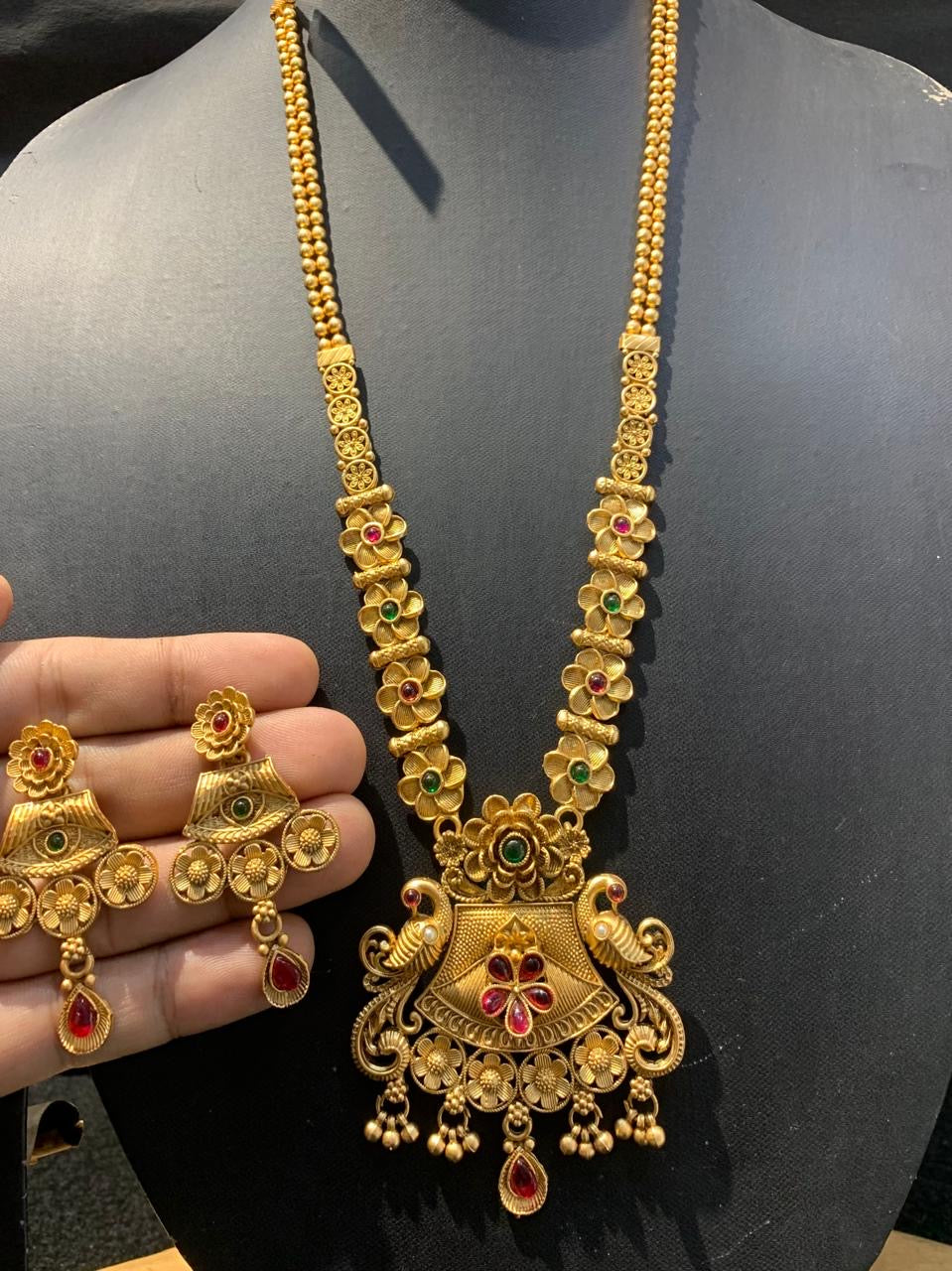 Antique Necklace Set 34567