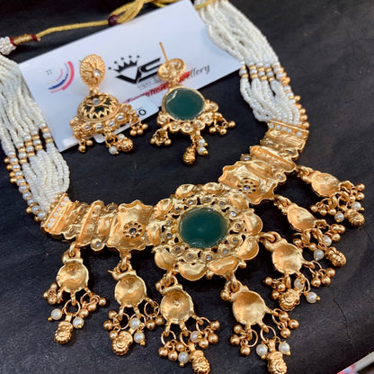 Antique Necklace Set 37535