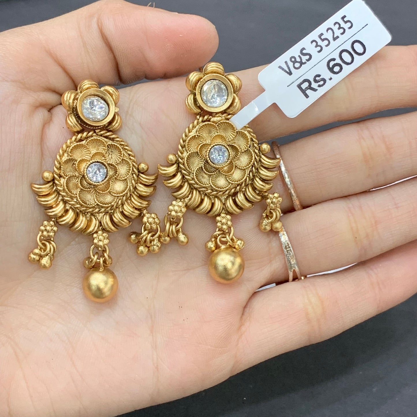 Antique earrings 4566