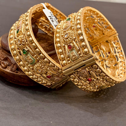 Antique Bangles 5263663