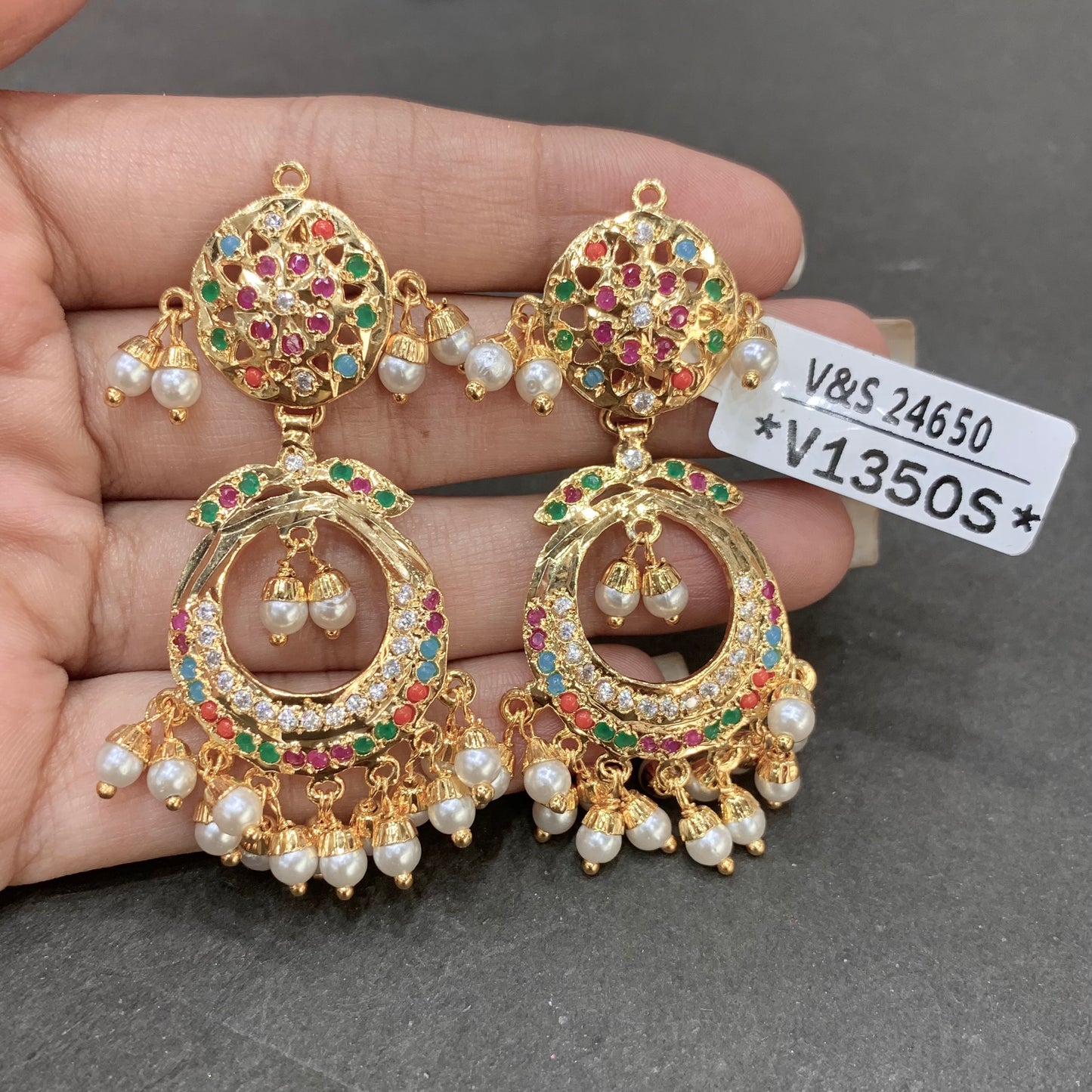 Jadau Earrings 5764688